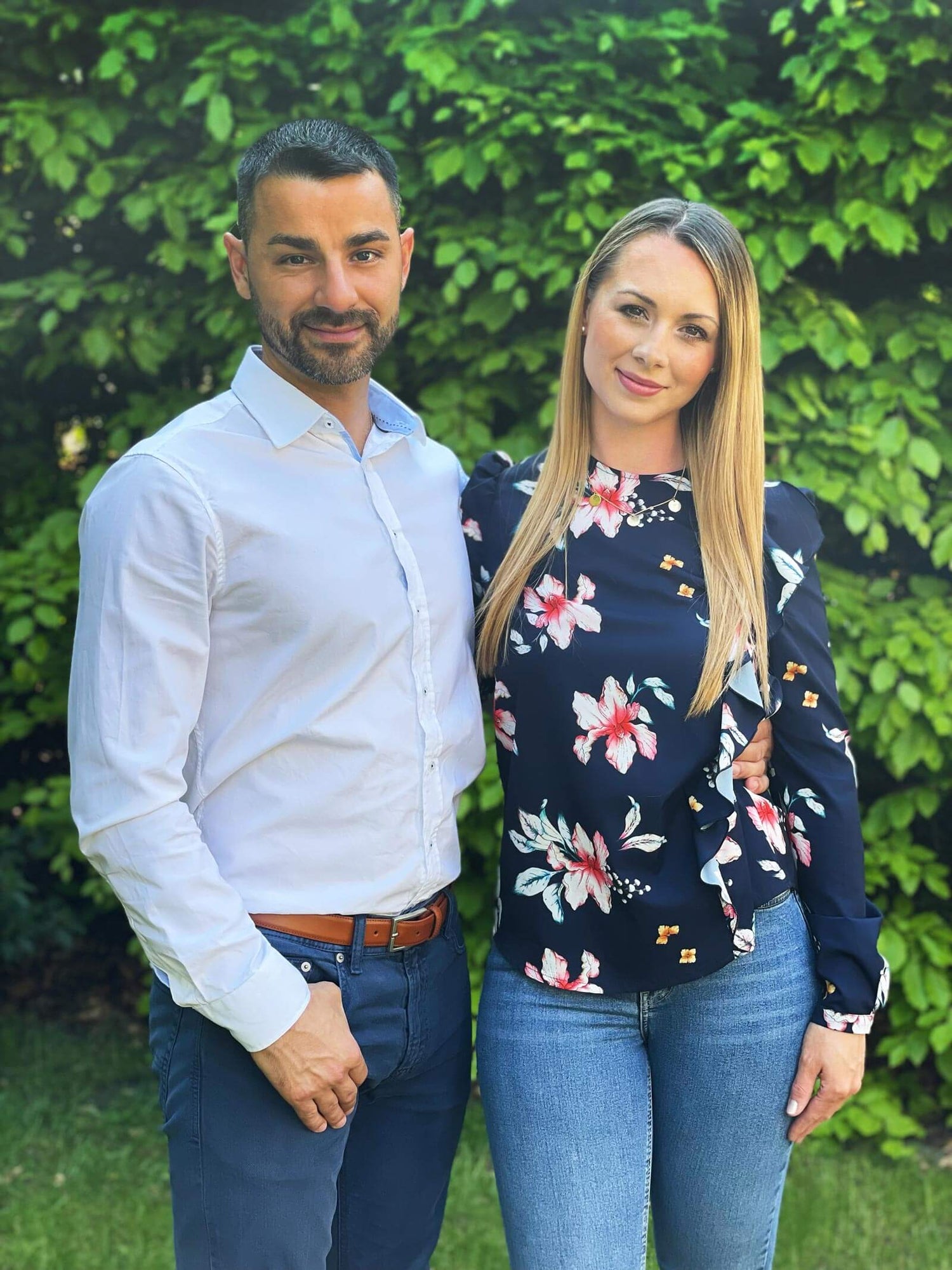 Warkentin Andreas und Warkentin Laura, Ehepaar, Businessoutfit, Bäume